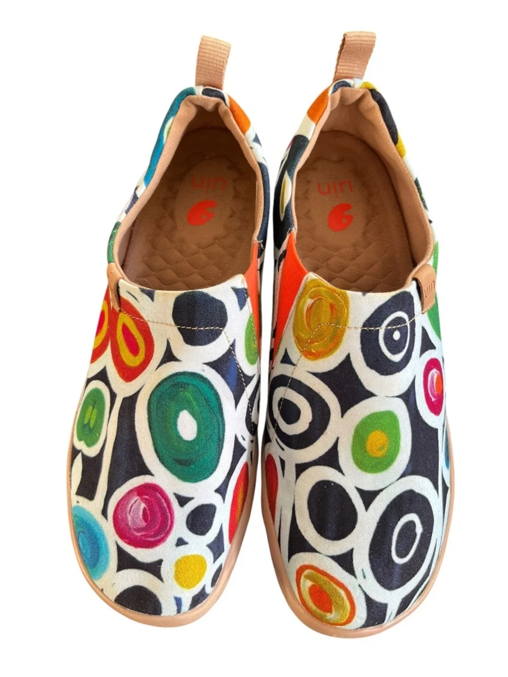 UIN Oopsie Daisy Toledo Colorful Ultra-Lightweight Slip On Sneakers Size 9.5